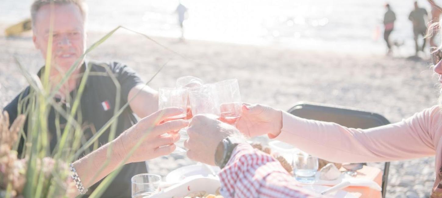 Middag på stranden i Nordsjælland