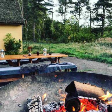 Mad over bål ved Gro i Naturlejren Auderød