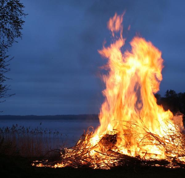 Sankt Hans Bål