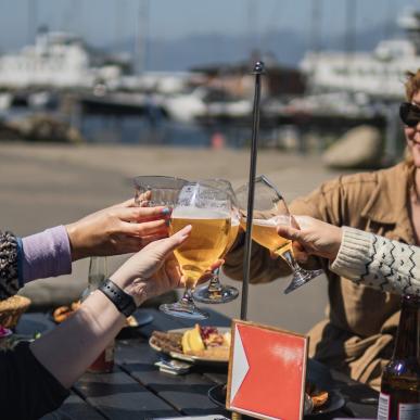 Frokost på Hundested Havn